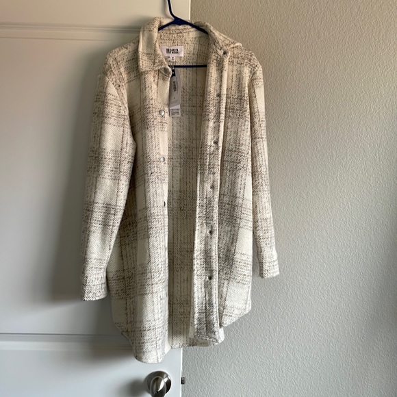 BB Dakota shacket - Picture 1 of 8